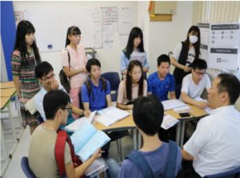 东京早稻田外国语学校（新大久保校）